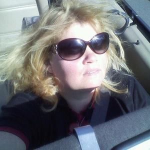 Meet your Posher, Charlette